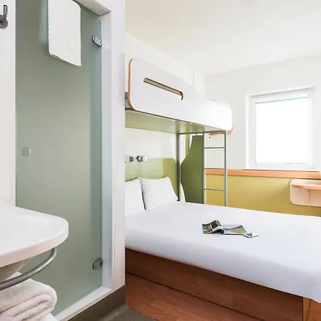 Ibis Budget Leeds Centre Crown Point Road Hotel Leeds (West Yorkshire)
