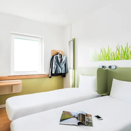 Ibis Budget Leeds Centre Crown Point Road Szálloda