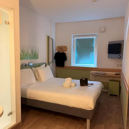 Hotel Ibis Budget Centre Royal Armouries Museum 2*