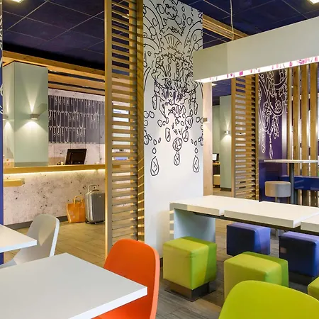 Ibis Budget Centre Crown Point Road 2* לידס