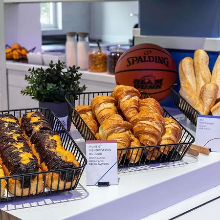 Ibis Budget Centre Crown Point Road 2*