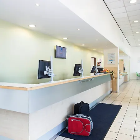 Ibis Budget Centre Crown Point Road