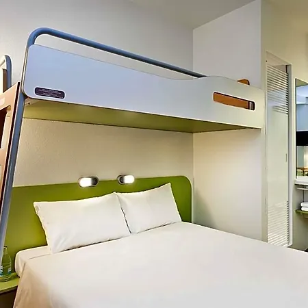 Ibis Budget Centre Royal Armouries Museum 2*