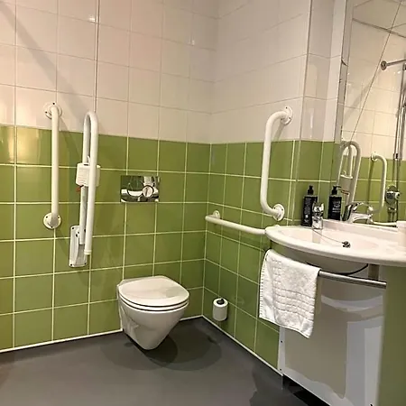 Ibis Budget Centre Royal Armouries Museum Hotel 2*