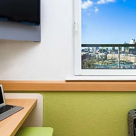 Ibis Budget Centre Royal Armouries Museum Hotel