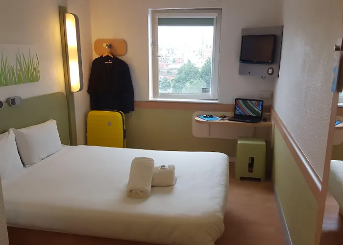 Ibis Budget Centre Royal Armouries Museum 2*